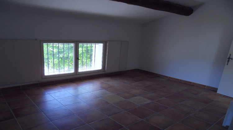 Ma-Cabane - Location Appartement MALAUCENE, 73 m²