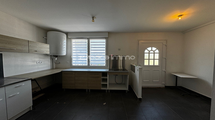 Ma-Cabane - Location Appartement MALAUNAY, 71 m²