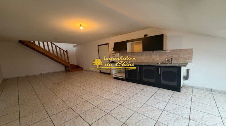 Ma-Cabane - Location Appartement Malbouhans, 67 m²