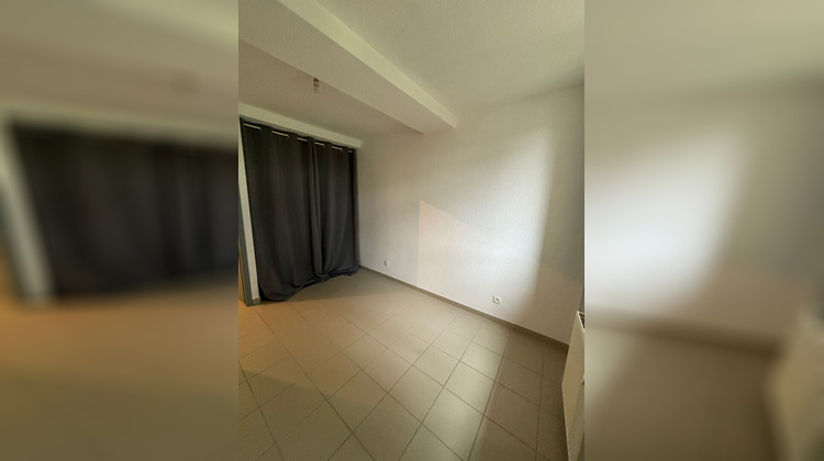 Ma-Cabane - Location Appartement MALISSARD, 66 m²
