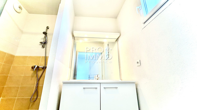 Ma-Cabane - Location Appartement Mallemort, 40 m²