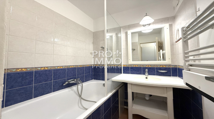 Ma-Cabane - Location Appartement Mallemort, 30 m²