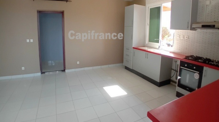 Ma-Cabane - Location Appartement MAMOUDZOU, 103 m²