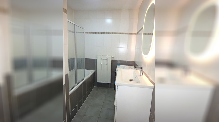 Ma-Cabane - Location Appartement MANOM, 47 m²