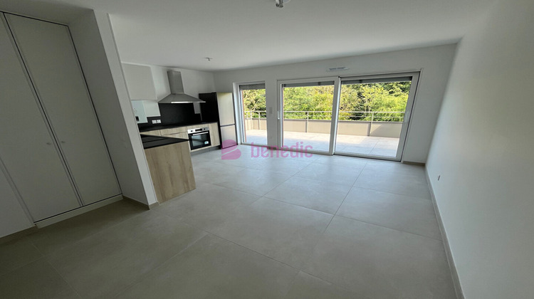 Ma-Cabane - Location Appartement MANOM, 62 m²