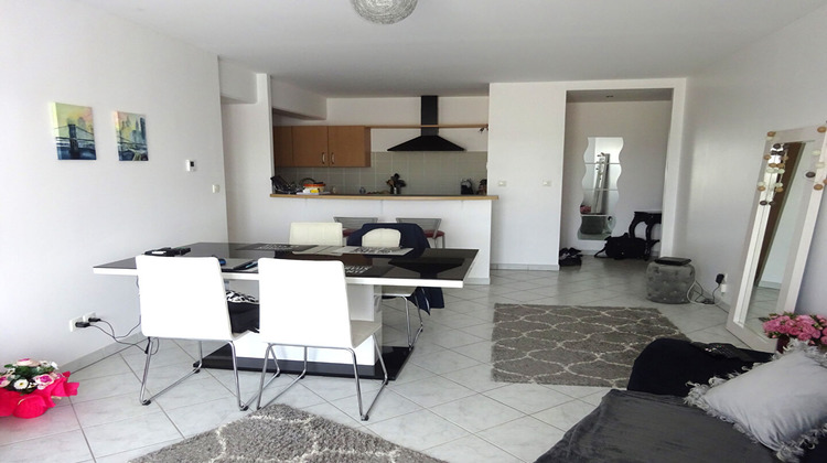Ma-Cabane - Location Appartement MANOM, 70 m²
