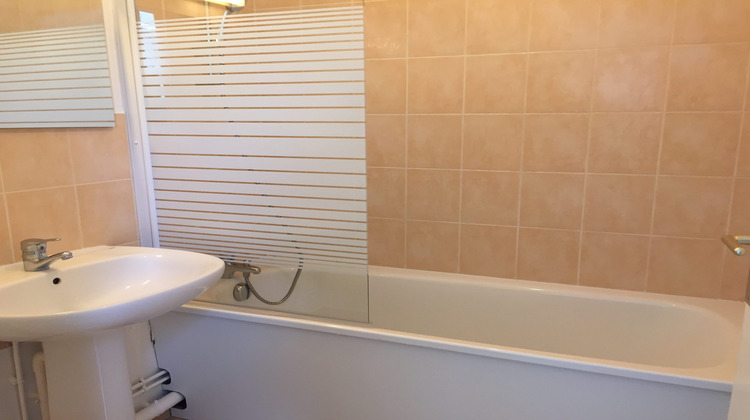 Ma-Cabane - Location Appartement Mantes-la-Jolie, 55 m²