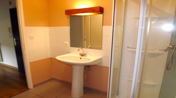 Ma-Cabane - Location Appartement Marcigny, 58 m²