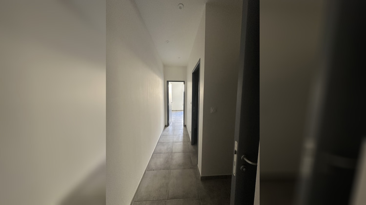 Ma-Cabane - Location Appartement Marcigny, 60 m²