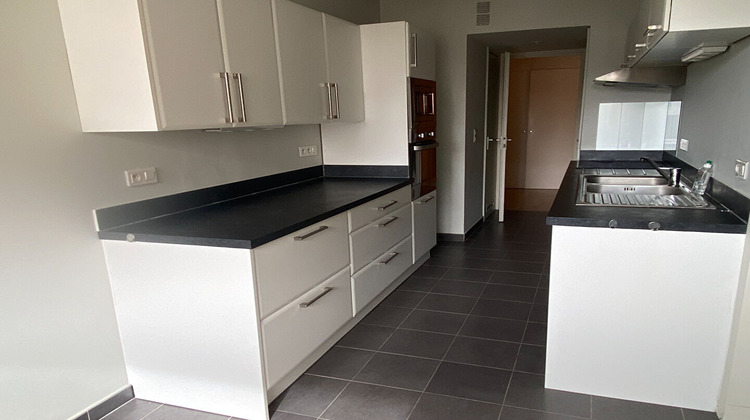 Ma-Cabane - Location Appartement MARCQ-EN-BAROEUL, 96 m²