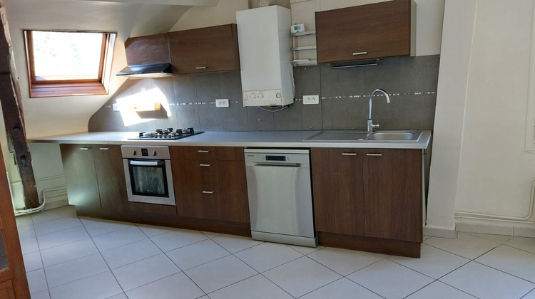 Ma-Cabane - Location Appartement MARGENCY, 72 m²