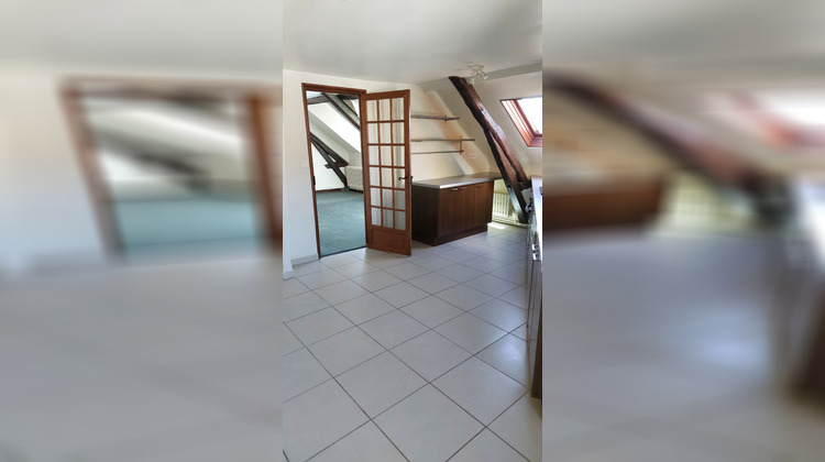 Ma-Cabane - Location Appartement MARGENCY, 72 m²