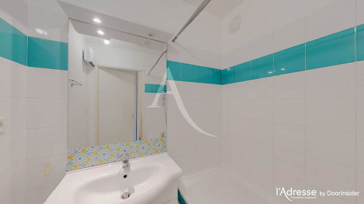 Ma-Cabane - Location Appartement MARGUERITTES, 47 m²
