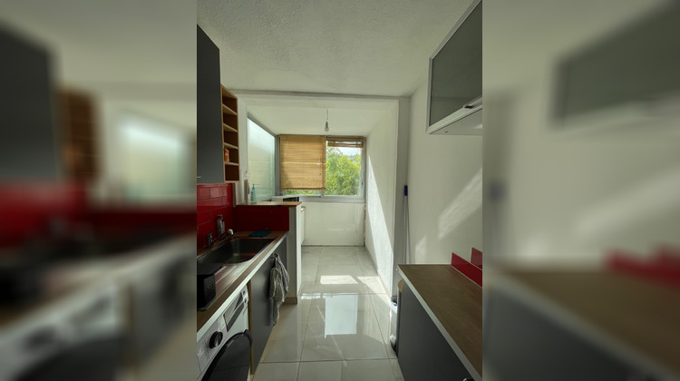 Ma-Cabane - Location Appartement Marignane, 55 m²