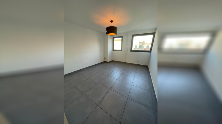 Ma-Cabane - Location Appartement Marignane, 101 m²