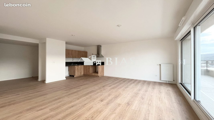 Ma-Cabane - Location Appartement Maromme, 65 m²