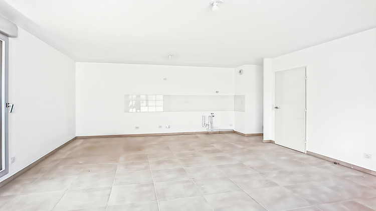 Ma-Cabane - Location Appartement MARSEILLE 10, 64 m²