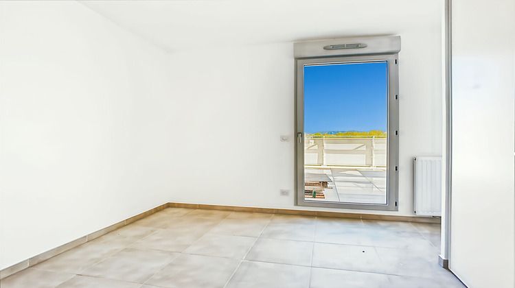 Ma-Cabane - Location Appartement MARSEILLE 10, 64 m²