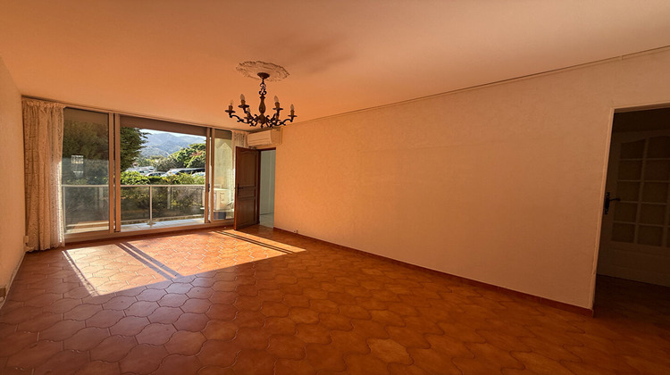 Ma-Cabane - Location Appartement MARSEILLE 10, 66 m²