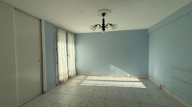 Ma-Cabane - Location Appartement MARSEILLE 10, 66 m²