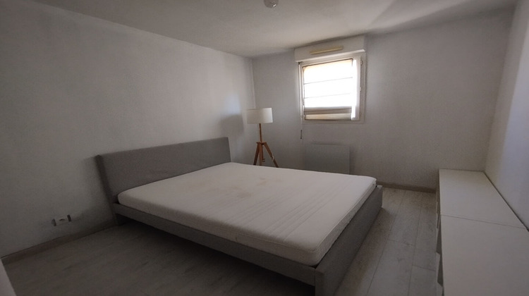 Ma-Cabane - Location Appartement MARSEILLE 10, 66 m²
