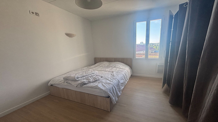 Ma-Cabane - Location Appartement MARSEILLE 11, 54 m²