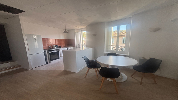Ma-Cabane - Location Appartement MARSEILLE 11, 54 m²
