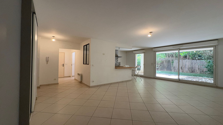 Ma-Cabane - Location Appartement MARSEILLE 12, 47 m²