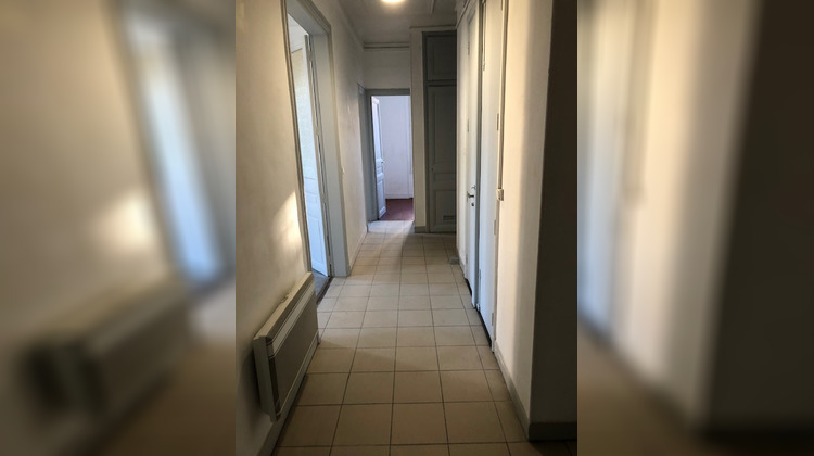 Ma-Cabane - Location Appartement Marseille, 84 m²