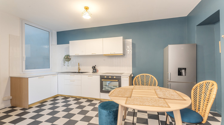 Ma-Cabane - Location Appartement Marseille, 63 m²