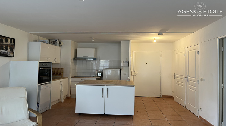 Ma-Cabane - Location Appartement Marseille, 38 m²