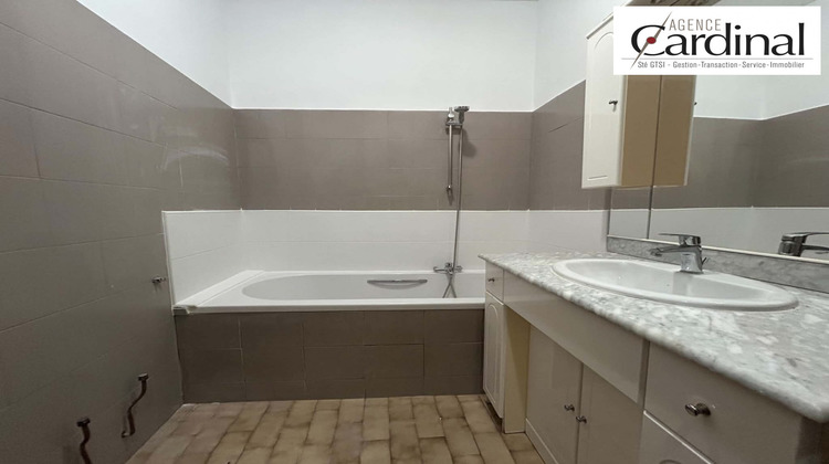 Ma-Cabane - Location Appartement Marseille, 61 m²