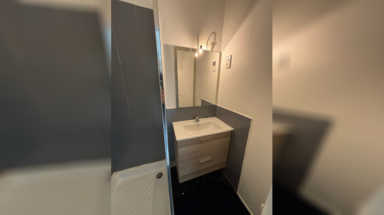 Ma-Cabane - Location Appartement Marseille, 17 m²