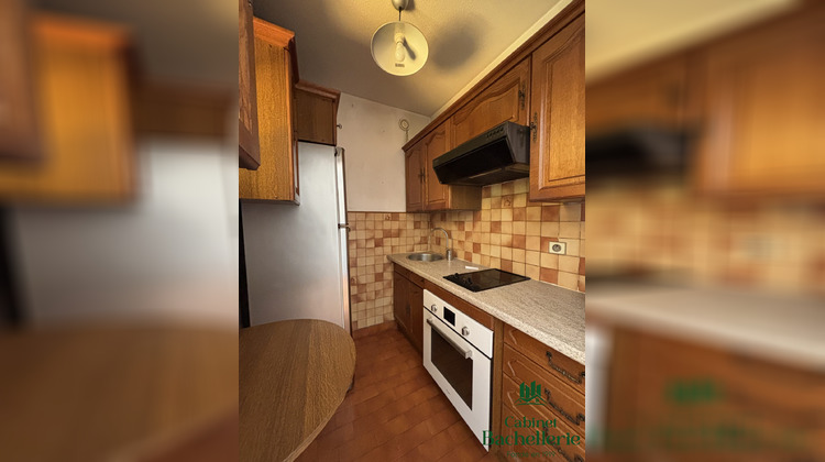 Ma-Cabane - Location Appartement MARSEILLE, 35 m²