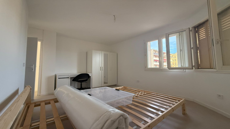 Ma-Cabane - Location Appartement Marseille, 64 m²