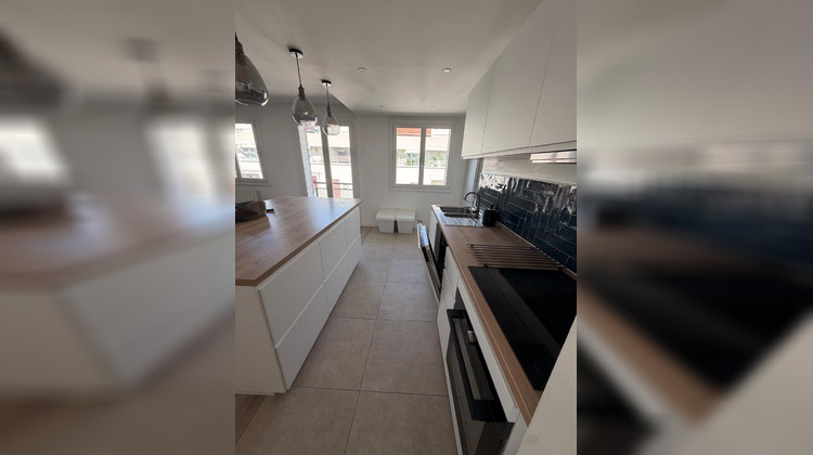 Ma-Cabane - Location Appartement Marseille, 111 m²
