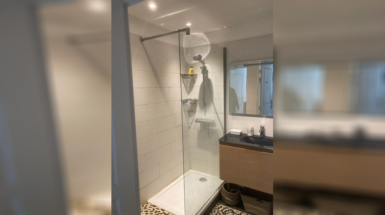 Ma-Cabane - Location Appartement Marseille, 76 m²