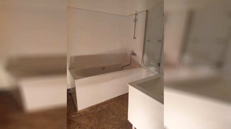 Ma-Cabane - Location Appartement Marseille, 64 m²