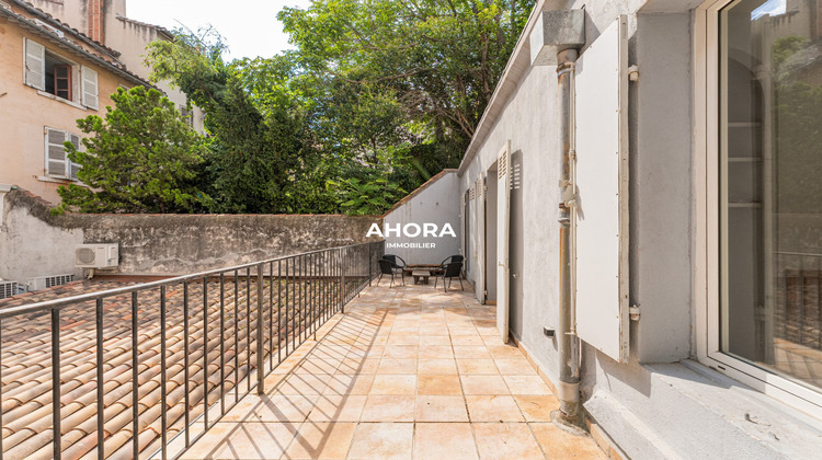 Ma-Cabane - Location Appartement Marseille, 238 m²