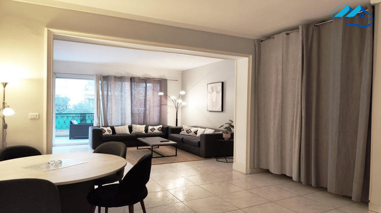 Ma-Cabane - Location Appartement Marseille, 77 m²