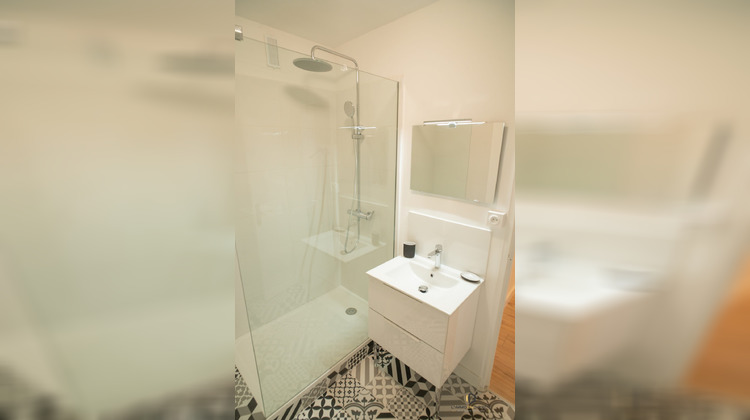 Ma-Cabane - Location Appartement Marseille, 54 m²