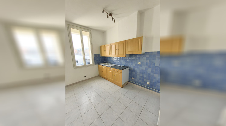 Ma-Cabane - Location Appartement Marseille, 32 m²