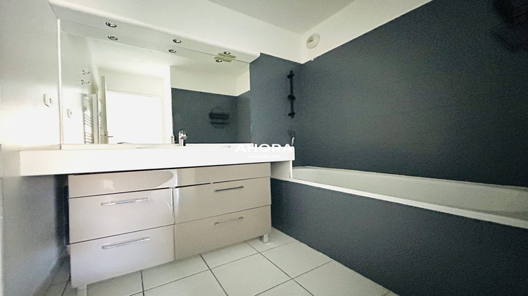 Ma-Cabane - Location Appartement Marseille, 50 m²
