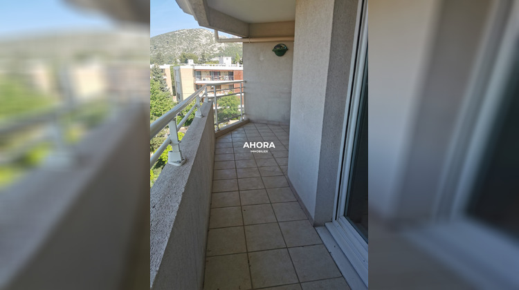 Ma-Cabane - Location Appartement Marseille, 32 m²