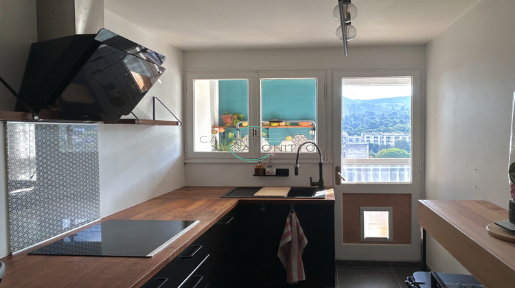 Ma-Cabane - Location Appartement Marseille, 75 m²