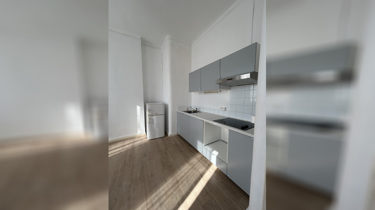 Ma-Cabane - Location Appartement Marseille, 53 m²