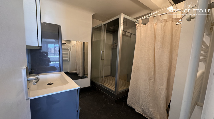 Ma-Cabane - Location Appartement Marseille, 66 m²