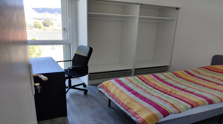 Ma-Cabane - Location Appartement Marseille, 9 m²