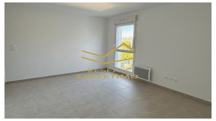 Ma-Cabane - Location Appartement Marseille, 59 m²