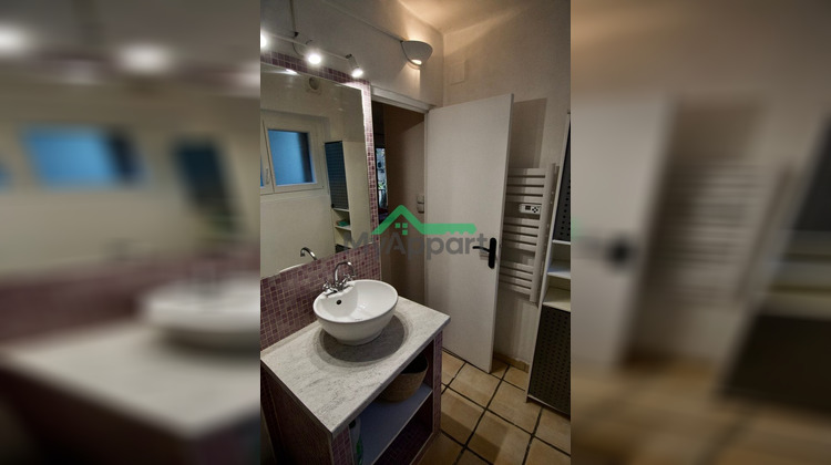 Ma-Cabane - Location Appartement Marseille, 45 m²